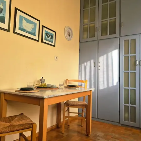 Apartamento Classic In Calamata